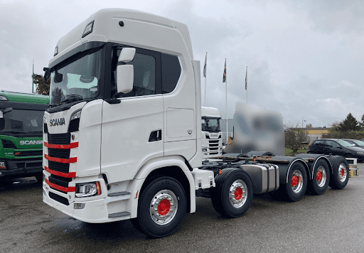 unnamed Camion Mercedes bleu